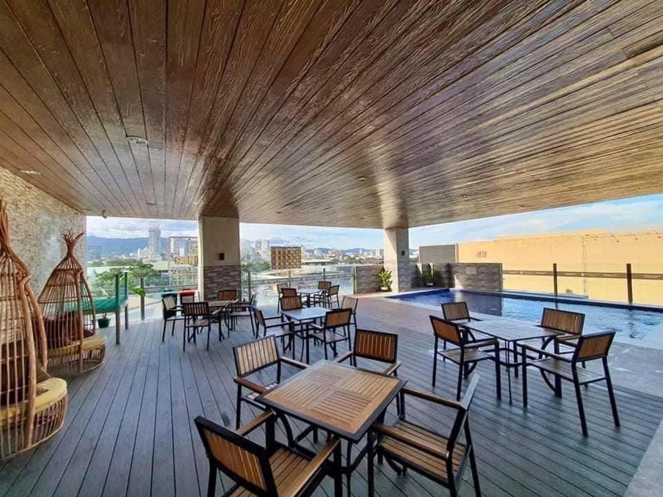Sunvida Tower Residences Infront Of Sm City Cebu Bagian luar foto